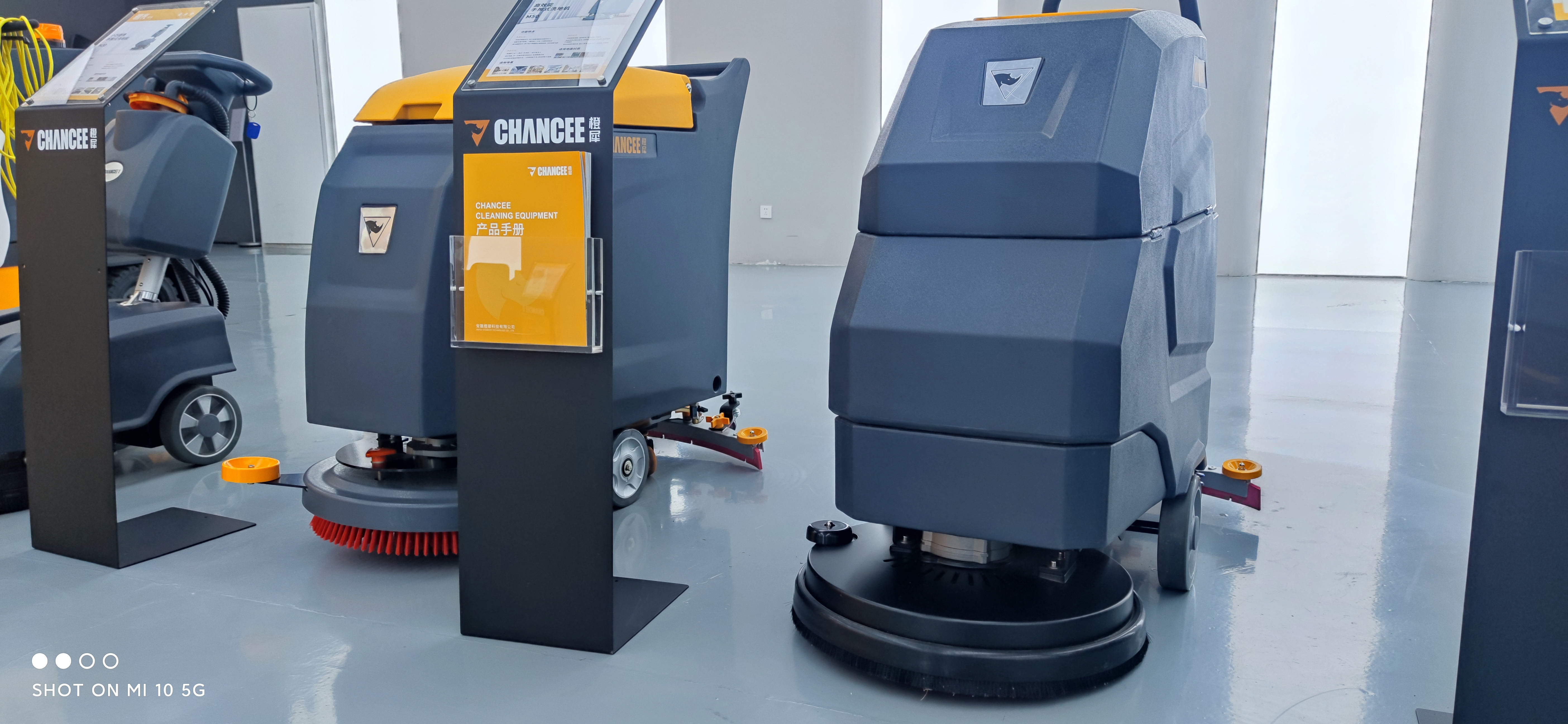 電動洗地機(jī)在商場可以使用嘛？